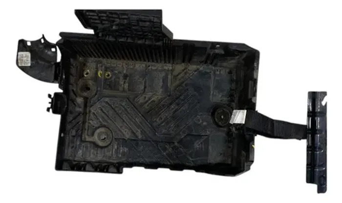 Caixa De Bateria Peugeot 208 1.0 2023  *00 )