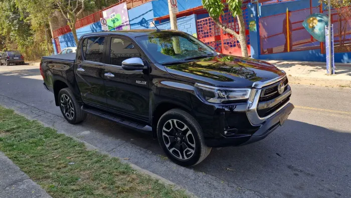 Hilux srx 27 mil km rodado