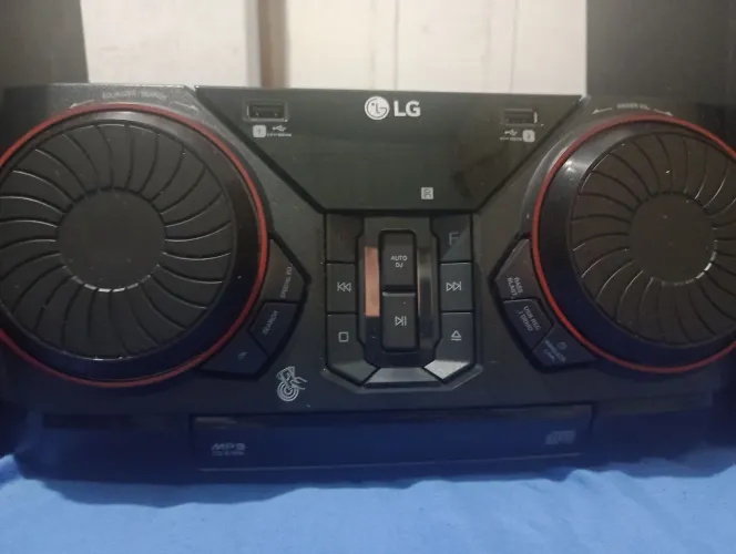 Mini Systen Xbomm CK43 300W