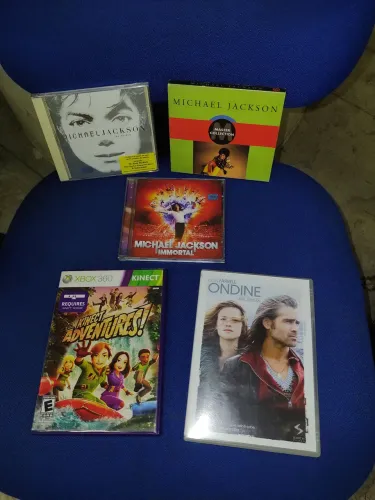 Michael Jackson em Cds, DVDs, etc, originais, bom estado.