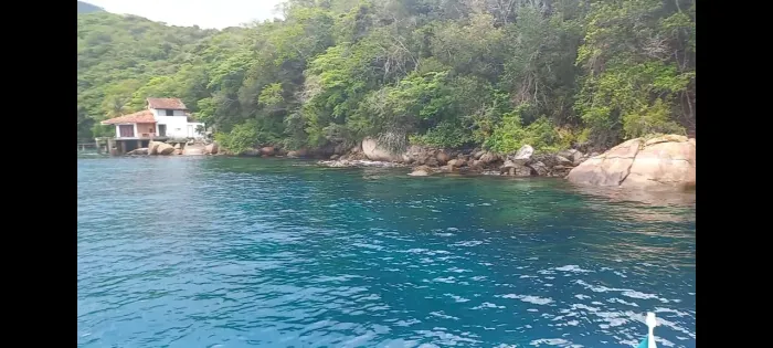 Imovel de 5.905,00m2 com RGI, IPTU E RIP róximo a Lagoa Azul, ilha grande, Angra dos Reis.