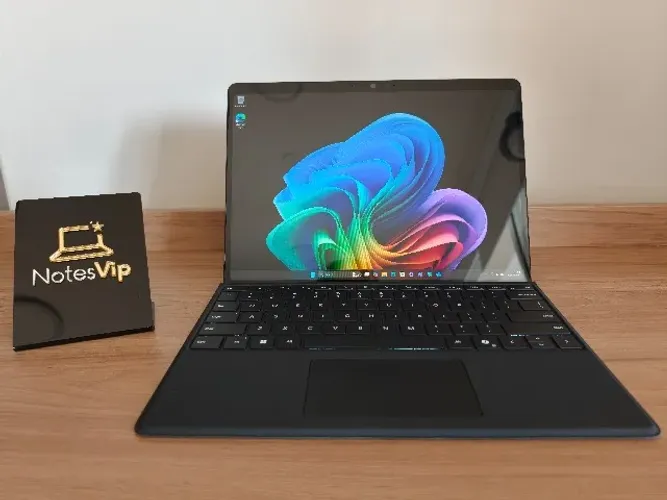 Surface Pro 11 - Snapdragon X 10 Core 16GB RAM, 512GB SSD 
