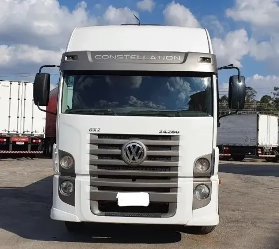 Vokswagem 24280  2014 Carroceria