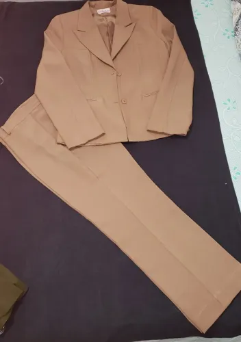6 Conj. Blazer e Calça - Tam. 44