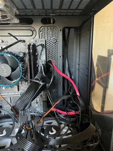 PC Gamer i5 12400f 16GB fonte 850W 512GB SSD