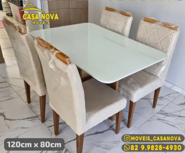 Mesa 4 Cadeiras