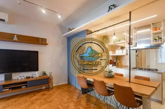 Apto amplo com 3 Quartos Rua das Laranjeiras 108 m² mobília