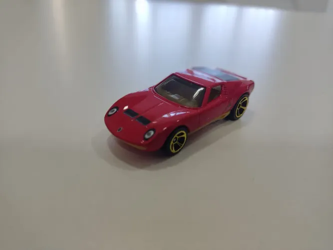 HOT WHEELS 71 LAMBORGHINI MIURA Sv Vermelho Hyx22 1:64 (LOOSE)