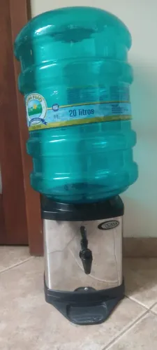 Suporte Bebedouro Inox para Galão de Agua Com Cuba De Barro + 2 garrafões de 20 l vazios