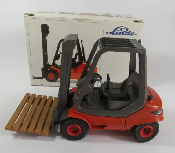 Empilhadeira SCHUCO / LINDE em miniatura diecast na escala 1/25 - Modelo Gabelstapler 