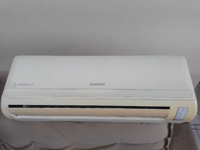 Evaporadora Samsung 12.000btus quente e fria