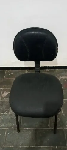 cadeira secretária forrada