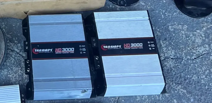 Hd 3mil 2ohms  vendo ou tri as 2 por 8mil ou 5mil
