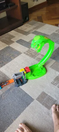 Hot Wheels City Ataque Tóxico da Serpente
