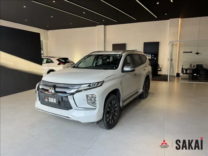 Mitsubishi Pajero Sport HPE 2.4 4X4 Diesel Aut. 2024