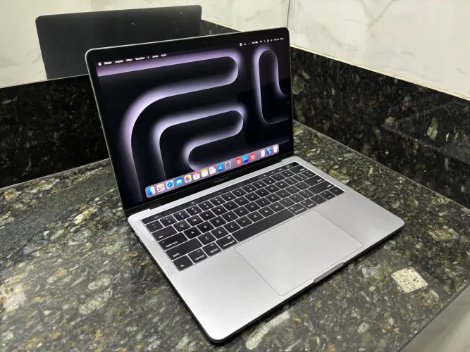 Macbook Pro 13?