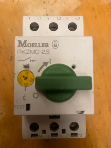 Disjuntor de Motor Tripolar Moeller PKZMC-25