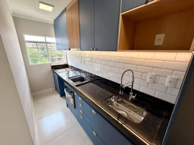 Apartamento com 2 dormitórios à venda, por R$ 260.000 - Recanto Azul - Botucatu/SP