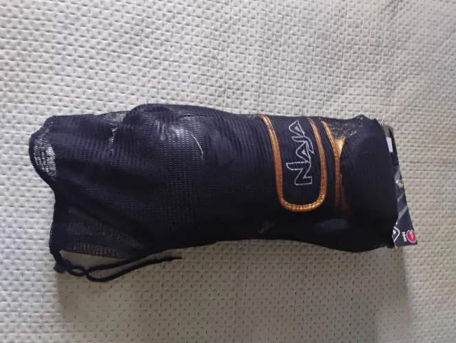 Luvas de boxe e Muay thai
