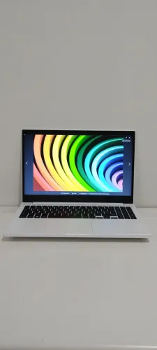 Notebook Samsung - Intel Core i5 de 11a Geração - Bateria Boa