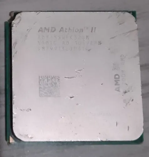 CPU AMD Athlon II para decoração e olhe lá, pinos tortos e quebrados