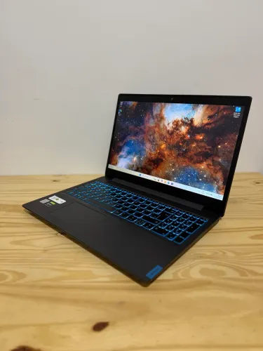 Notebook Lenovo Gaming - Intel Core i5 9300HF / GTX 1050 / 16GB / SSD 256GB