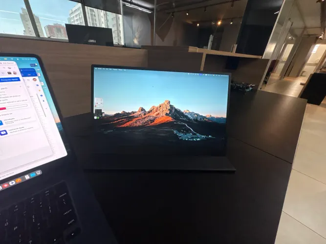 Monitor portátil 15 polegadas