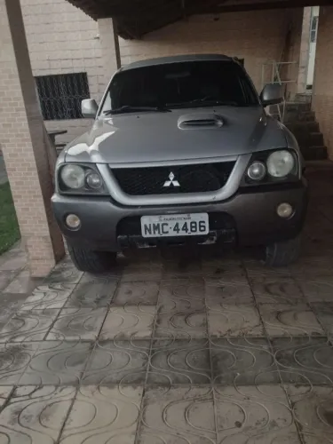 Mitsubishi L200 Outdoor GLS 2.5 4X4 CD TDI Diesel 2010