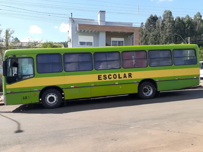 Venda ou troca ônibus VW 15190 carroceria ciferal