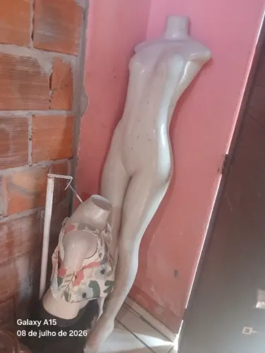Manequins e obreiras