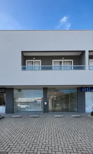 Sala Comercial para Aluguel Em Garopaba Centro