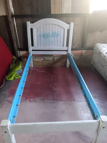 Vendo essa cama por 200