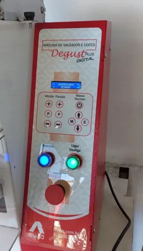 Máquina fábrica de Salgados