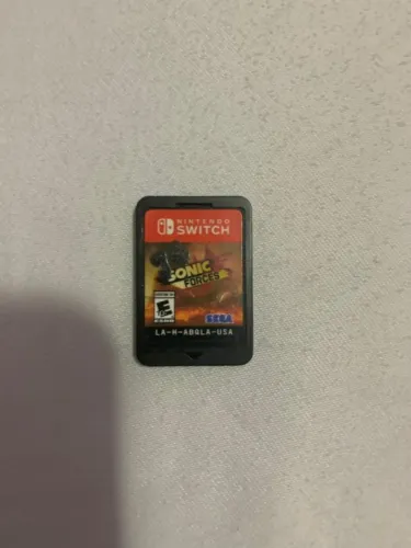 Vendo Cartucho de Nintendo Switch Jogo Sonic Forces