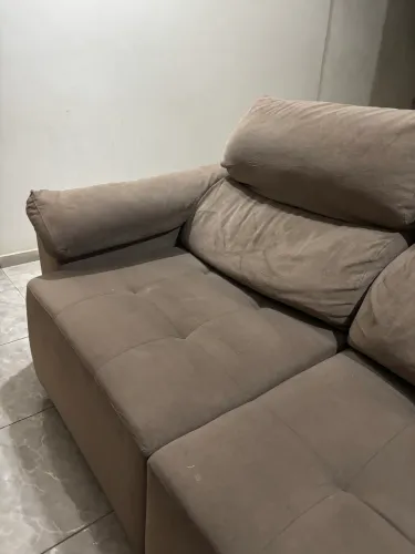 Sofá grande retrátil 