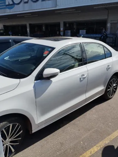 Volkswagen Jetta Highline 2.0 TSI 16V 4P Tiptronic 2013