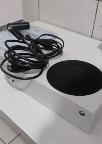 Xbox Series S - Usado e Conservado!