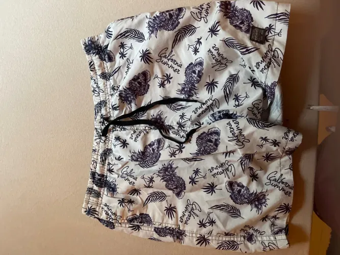 Short estivaneli, 100% original, novo, tamanho P 