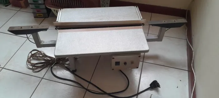 Máquina dobradeira de acrílico , 60 cm de comprimento