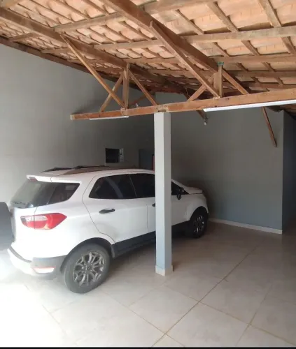 Vendo casa na cidade velha