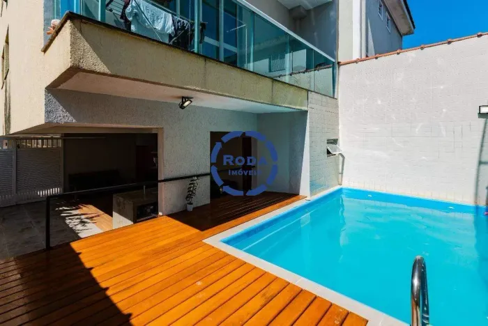 Casa em Condomínio 2 dormitórios, 2 suítes, 1 vagas de garagem com piscina privativa e qui