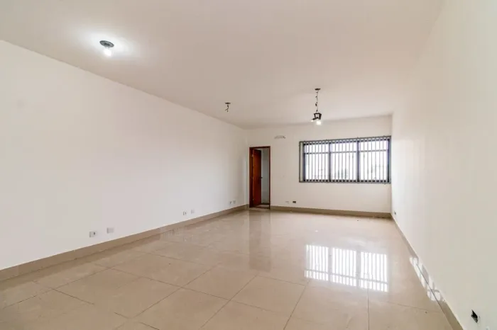 Sobreloja na Rua Coriolano Durand, 532 - Sala 13  40 m²