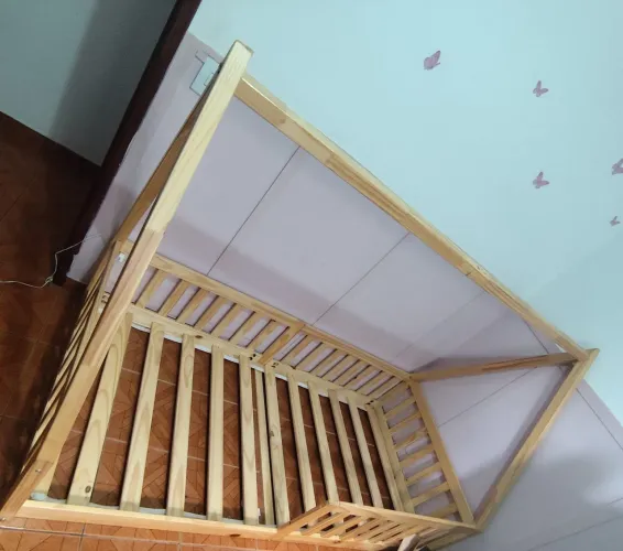 Cama Montessoriana Solteiro / Infantil - Conservada