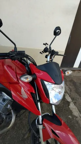 Frente da Titan 160