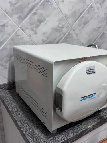 Equipamentos de dentista,