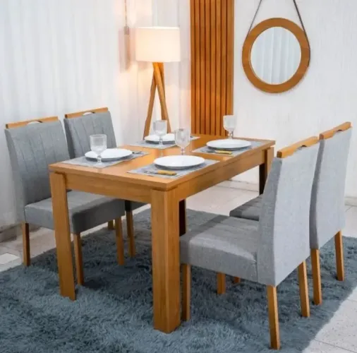 Mesa de Jantar Com 4 Cadeiras (Produto Novo)