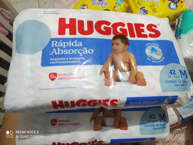 Vendo ou troco fraldas M 