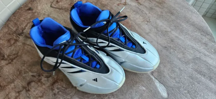 Dame 9 Adidas tamanho 42