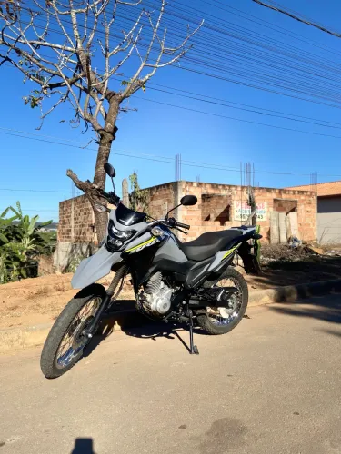 Moto NRX Bros 2025.