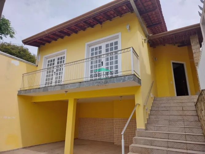 Casa para Venda na Vila Oliveira em Mogi das Cruzes.